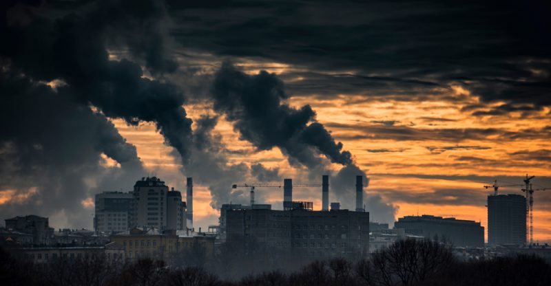 The Lancet Planetary Health: “Casi toda la población mundial respira aire contaminado por las partículas más dañinas”.